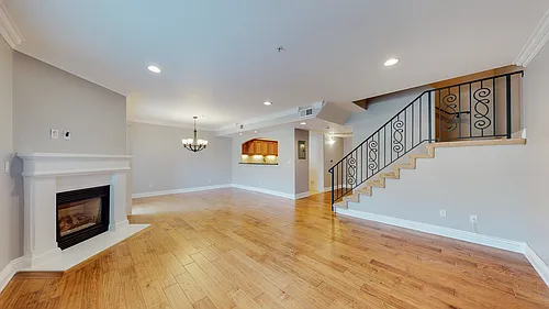 11540 Moorpark St #103 Photo 1 11540 Moorpark St #103 Photo 1
