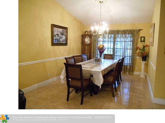 3rd image of 8831 NW 80th Dr