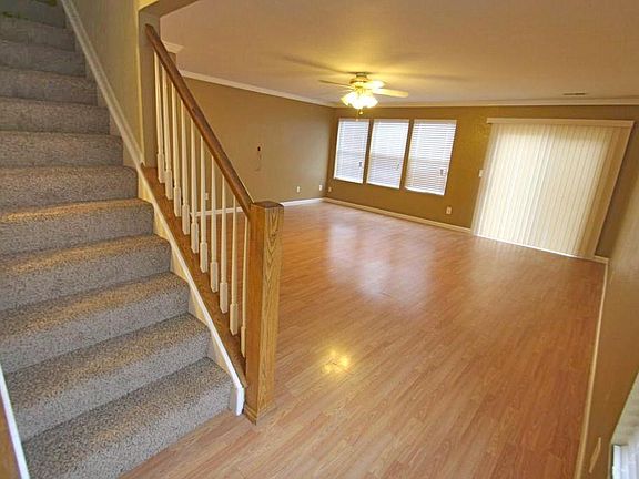 3rd image of 7848 S Kalispell Cir