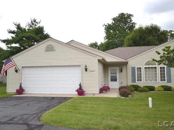 2602 Stillwater Dr, Tecumseh, MI 49286