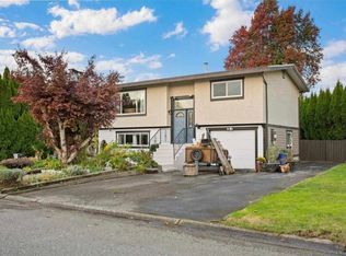 45305 Paisley Ave, Chilliwack, BC V2P7B4