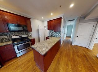 27 Chestnut Ave #1, Jamaica Plain, MA 02130