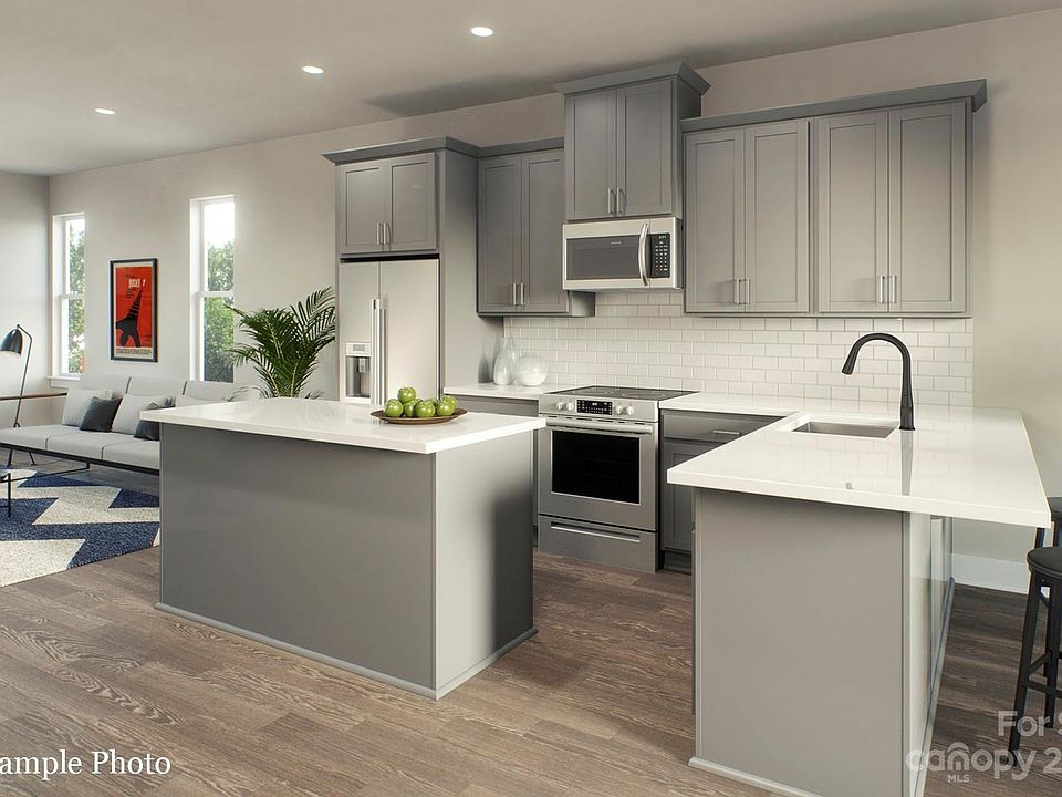 2nd image of 614 Old Dominion Dr #37