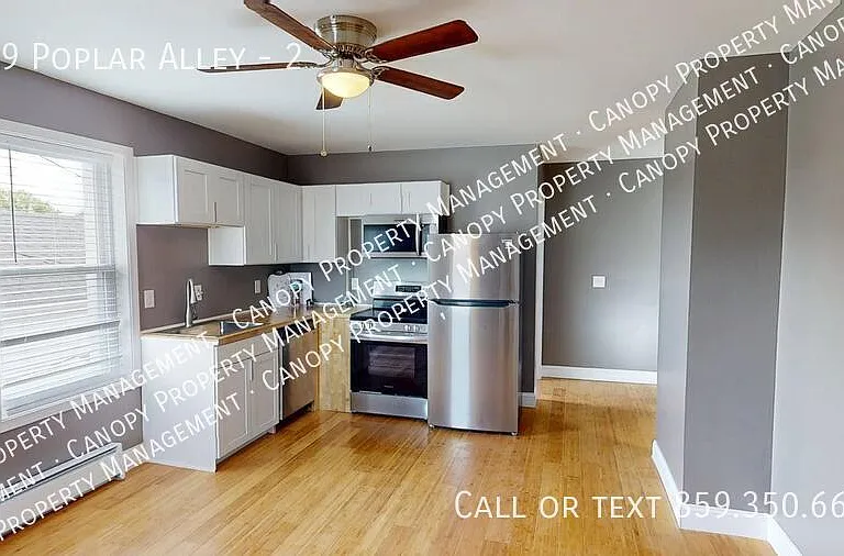 209 Poplar St #2 — Photo 2