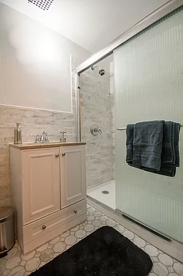 Rented by Alpha Properties NYC I LLC | media 11