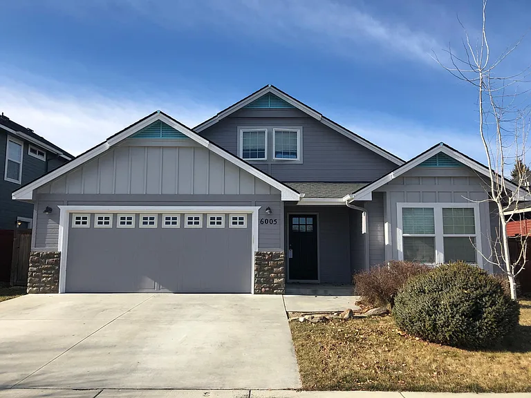 6005 S Red Shine Ave — Photo 1