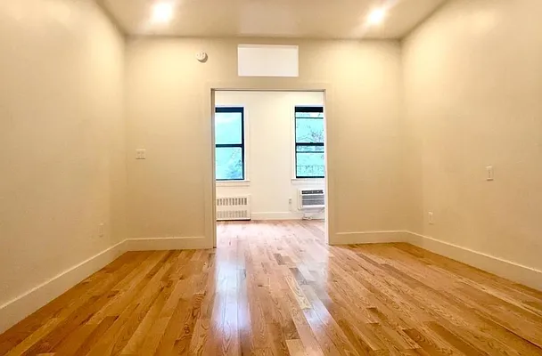 Rented by Station Cities | media 5