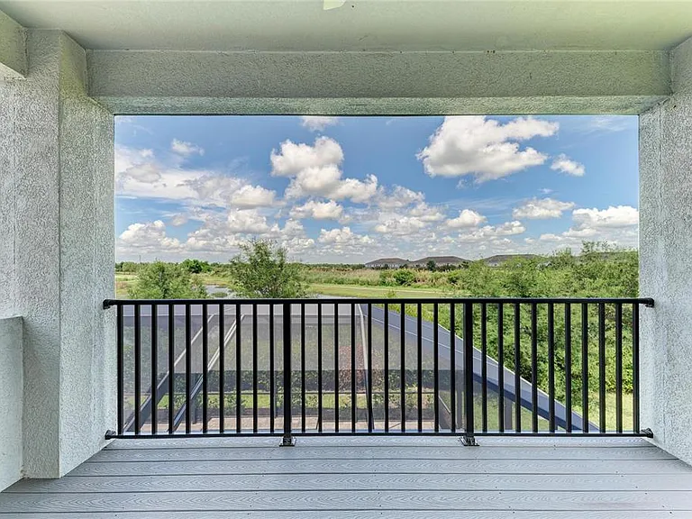 4745 Antrim Dr — Photo 63