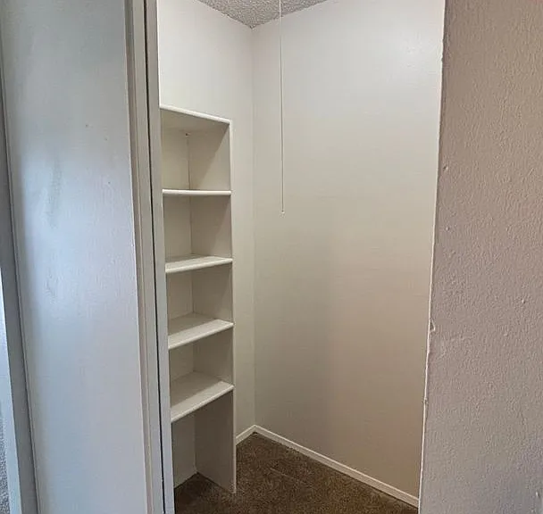 Cedars West Apartments — Photo 21