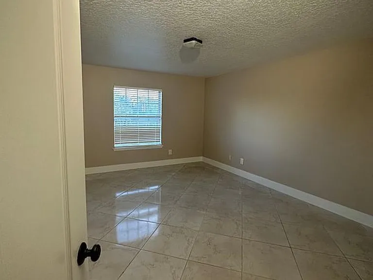 14015 Deep Lake Dr — Photo 12