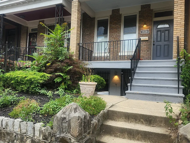 3530 10th St NW #B — Photo 2