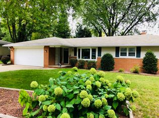 1566 View Ln, Green Bay, WI 54313