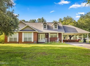 6825 Whites Farm Rd, Lucedale, MS 39452