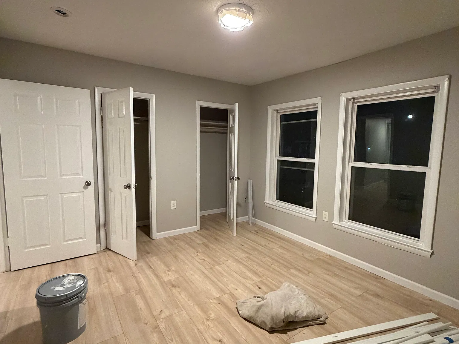 6 bed, 2400 sqft, $1,300 — Photo 3