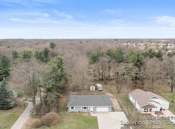 3rd image of 2653 Beeline Rd