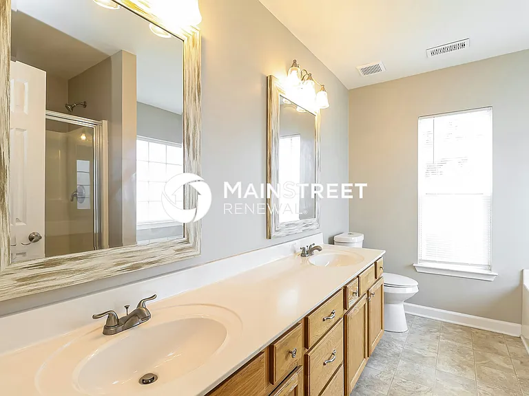 Main Bathroom