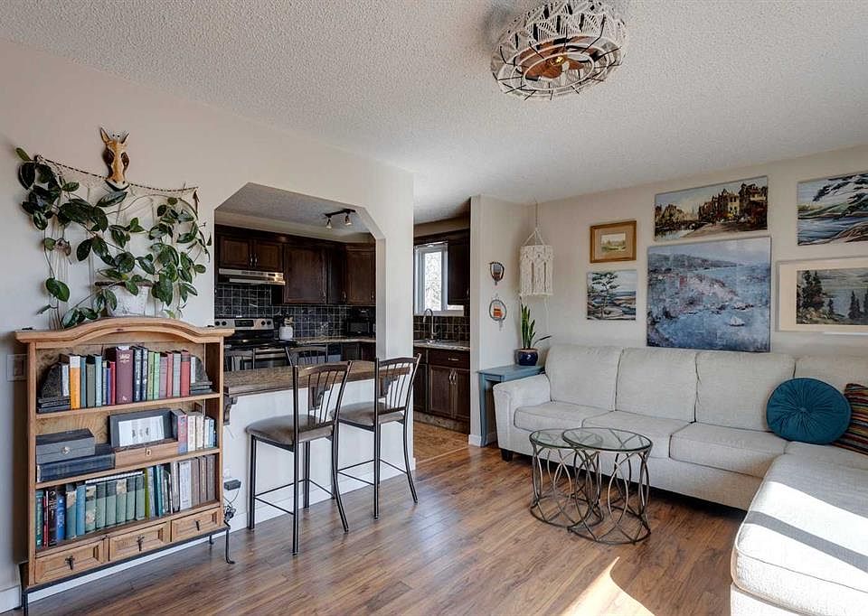 1st image of 2203 E 14th St SW #301