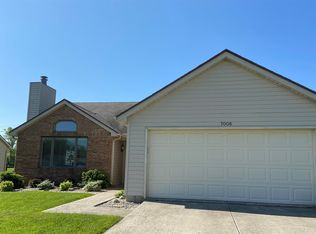 7006 Hunters Glen Dr, Fort Wayne, IN 46835