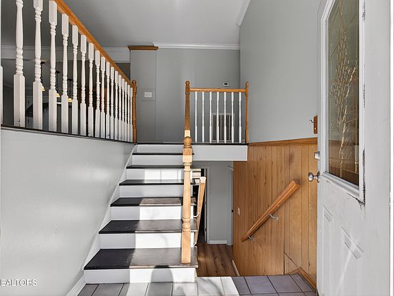 2nd image of 98 Oklahoma Ave