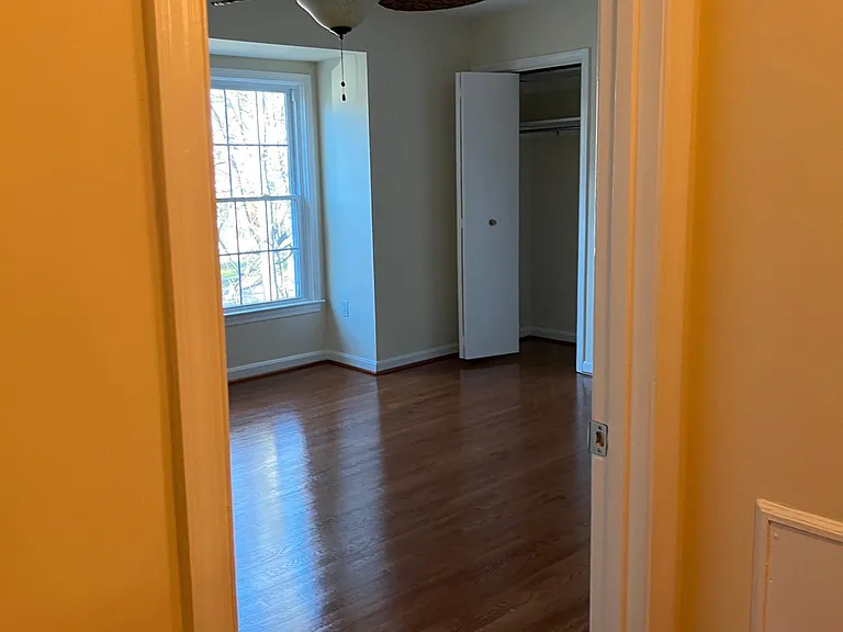 2105 Bucknell Ter — Photo 20