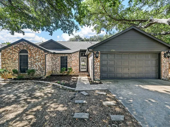 2701 Thunderbird Dr, Denton, TX 76207