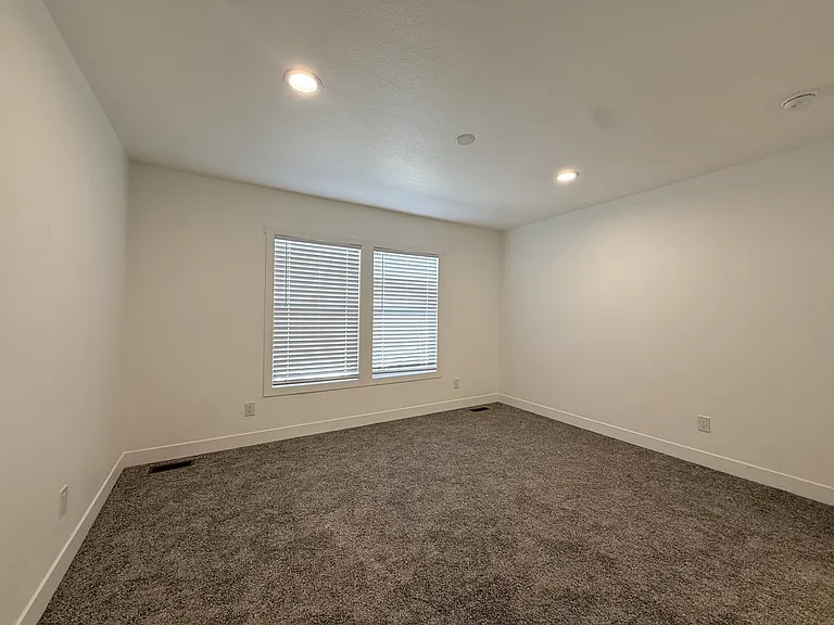 2060 N Center St #42 — Photo 10