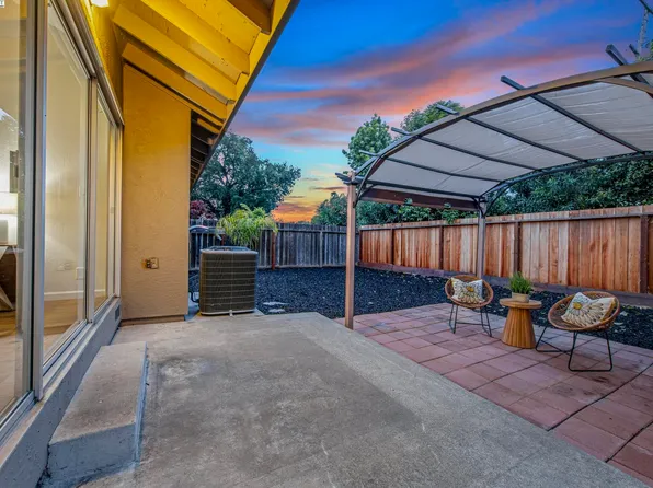 42 Massolo Dr APT C, Pleasant Hill, CA 94523