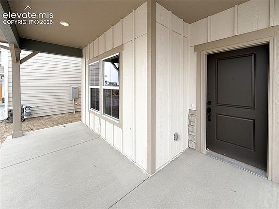 2nd image of 8222 Lemon Grass Rd