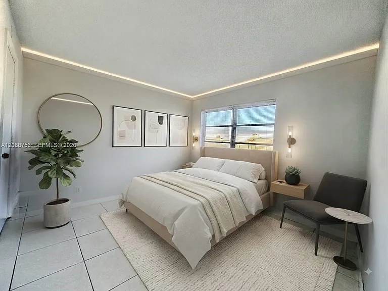 8750 N Sherman Cir #505 — Photo 9