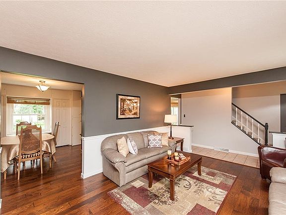 5th image of 1108 Hillrock Dr
