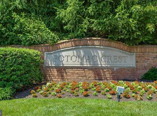 11111 Potomac Crest Dr, Rockville, MD 20854