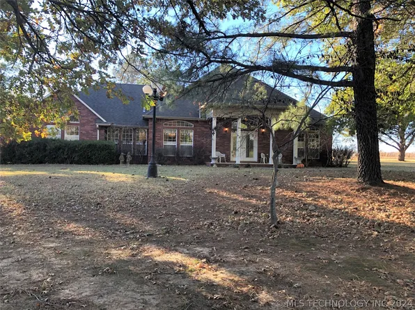 (undisclosed Address), Dustin, OK 74839