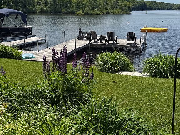 5th image of 32 Belgrade Rd #1