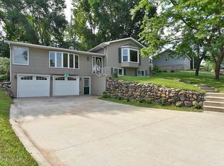 1143 Ironwood Ave, Owatonna, MN 55060