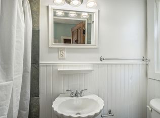 200 Franklin Ave #2, Grand Haven, MI 49417