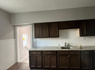 41 Chestnut St #B, Woodbury, NJ 08096