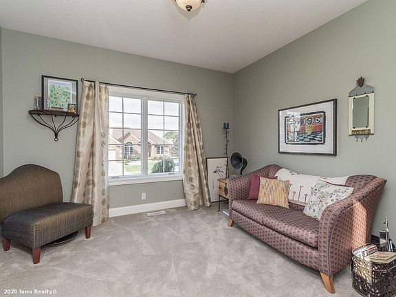 4th image of 9424 Century Woods Cir