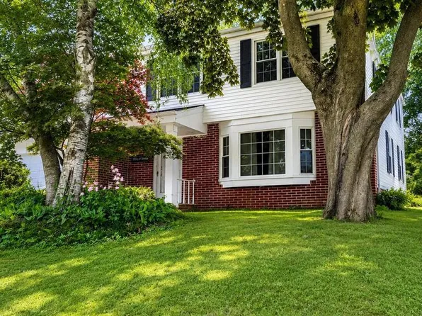 1633 Spruce STREET, Grafton, WI 53024