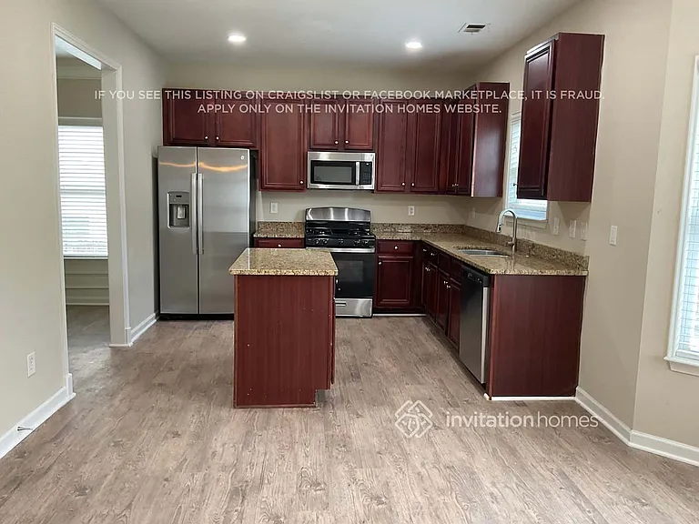 4015 Pointe Vecchio Cir — Photo 5