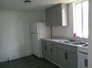 944 W Central St #A, Springfield, MO 65802