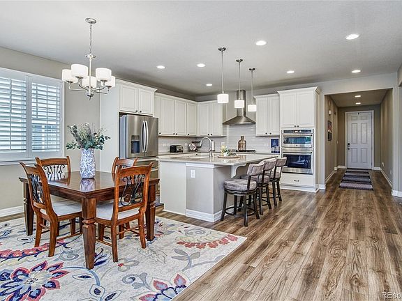 4th image of 2668 Echo Park Dr