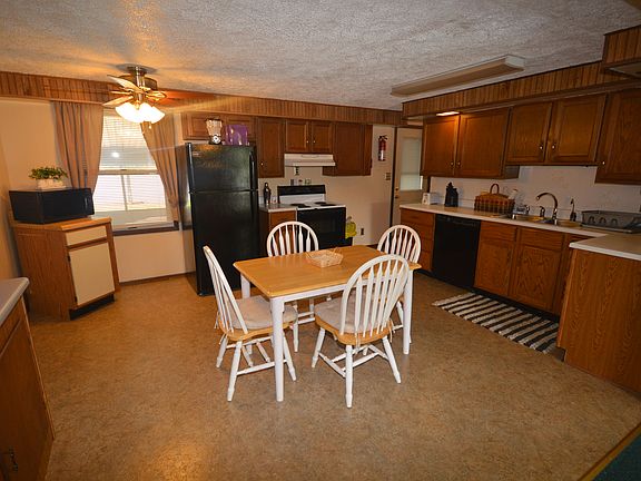 3rd image of 3100 Van Bibber Lake Est