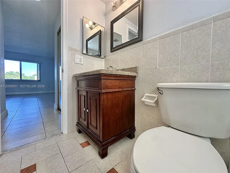 7860 Camino Real #L-410 — Photo 18