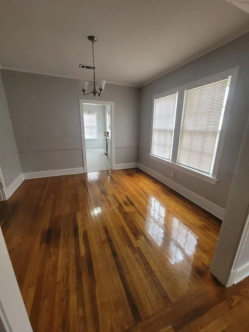 103 E. Robinson Pl — Photo 4