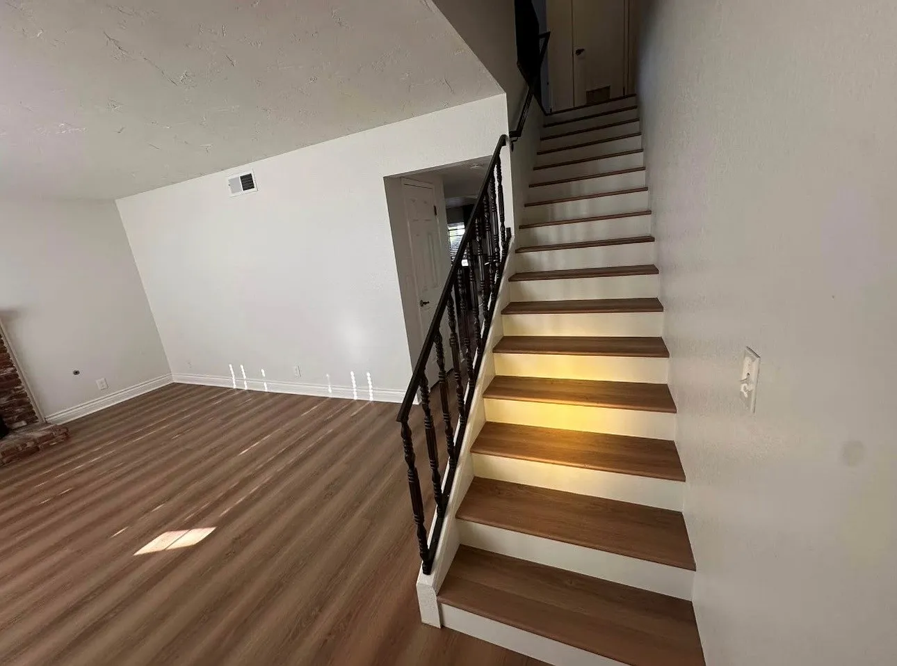 2 bed, 1.5 bath, 1335 sqft, $2,950 — Photo 4
