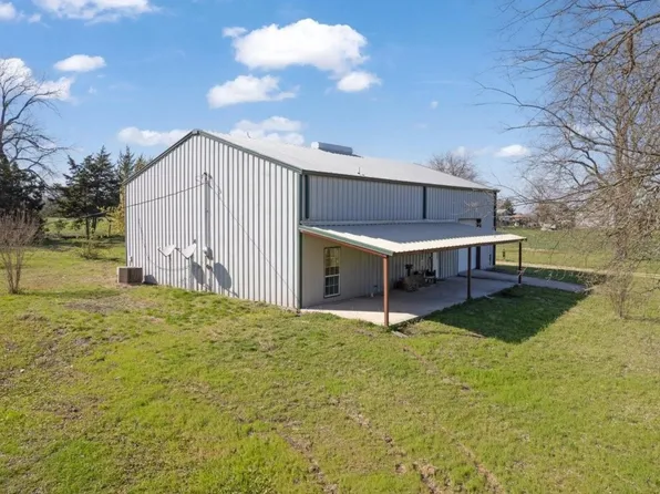 4300 County Road 4640, Trenton, TX 75490