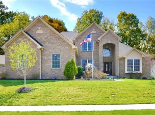6735 W May Apple Dr, McCordsville, IN 46055