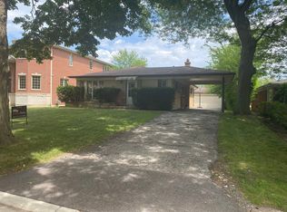 9735 Kedvale Ave, Skokie, IL
