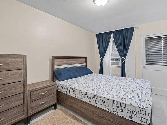 5th image of 114 Avenue N