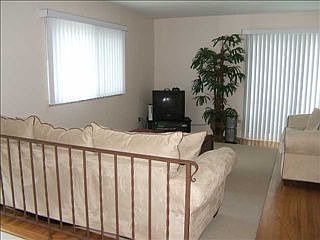 4th image of 502 Baywood Pl